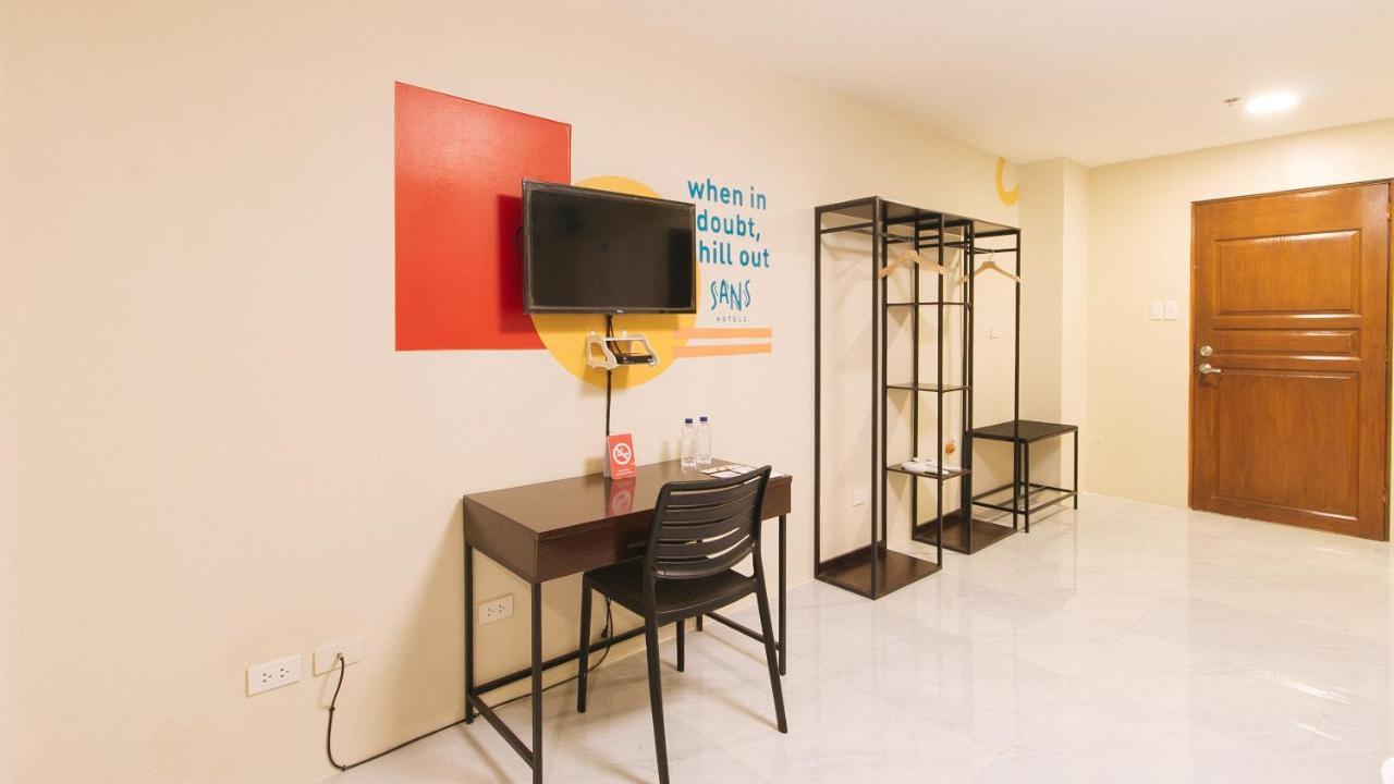 Sans Hotel At Algers Suites Marikina By Reddoorz Exterior foto