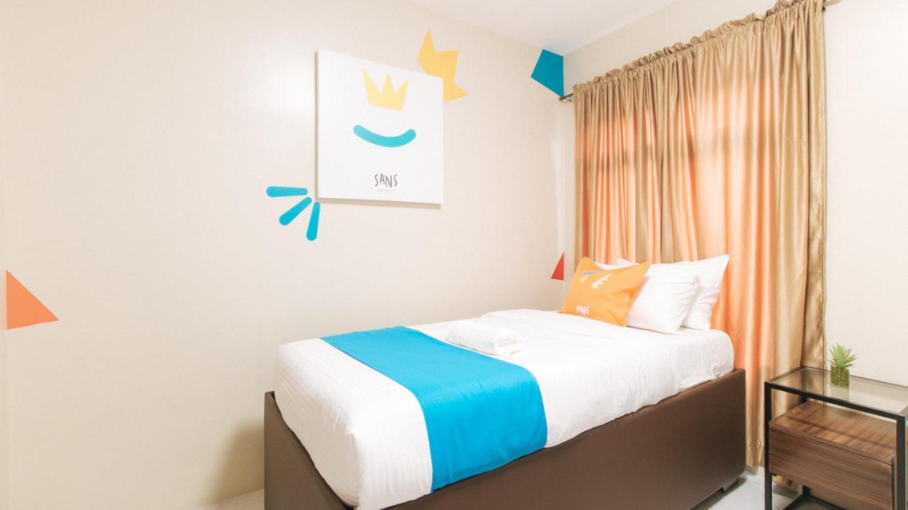 Sans Hotel At Algers Suites Marikina By Reddoorz Exterior foto